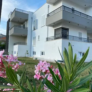 villa-moon-trogir.splithotels.org/